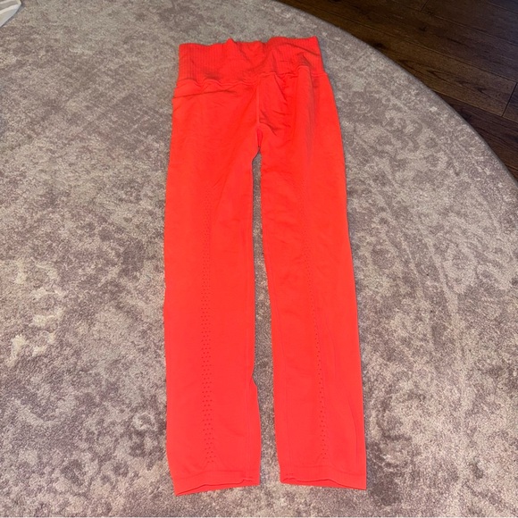 Free People M/L High-Rise 7/8 Length Good Karma
Leggings- Neon Coral Orange - Picture 3 of 10